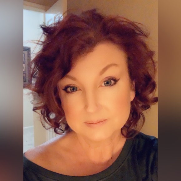 Meet your Posher, Susan - Picture 1 of 1